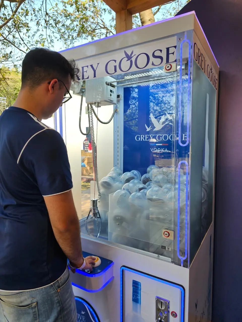 Máquina de garra da Grey Goose em destaque no SP Open